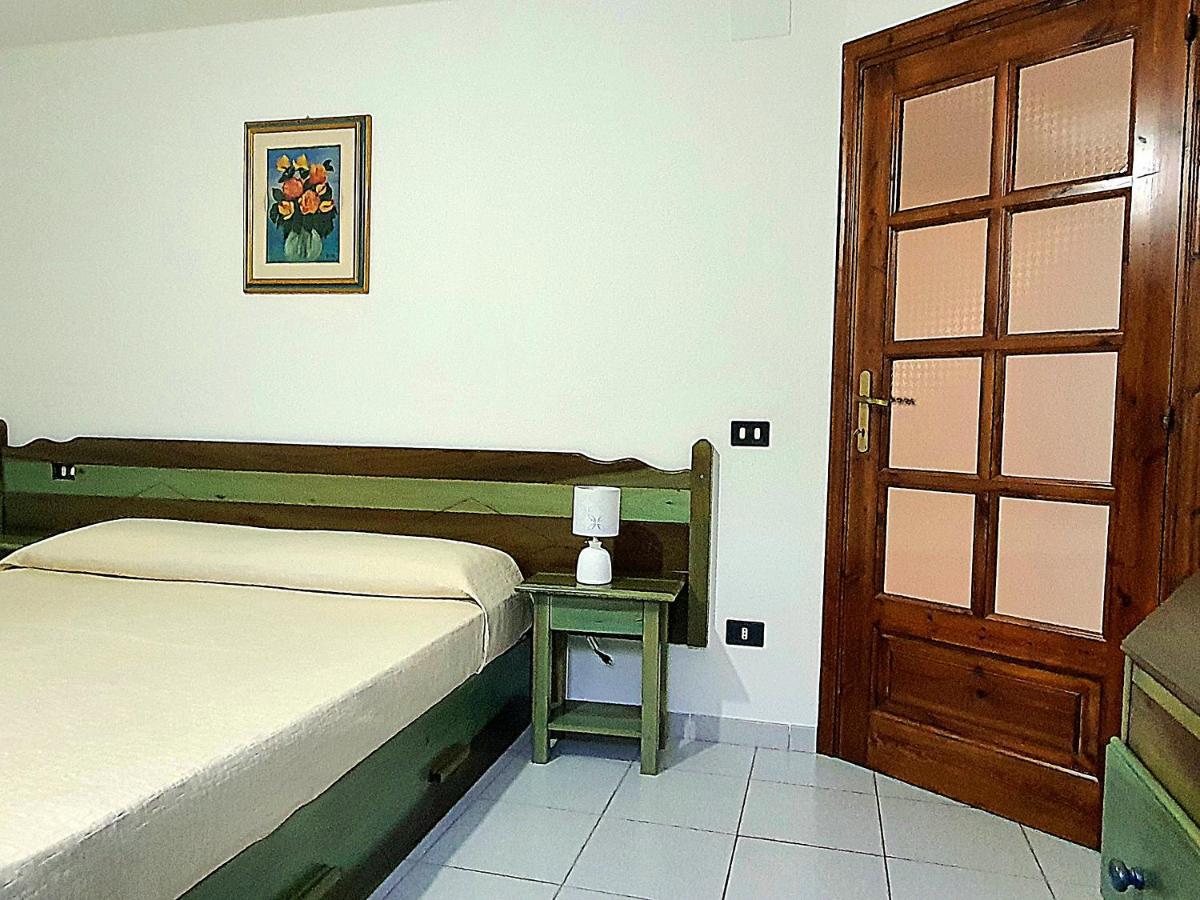 Villa Alice Apartments Orosei Exterior foto
